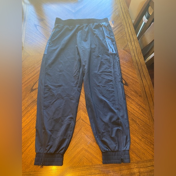 NWT Victoria Secret Sport VSX Windpant - Picture 1 of 5